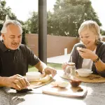 Perché è importante mangiare insieme nelle case di riposo