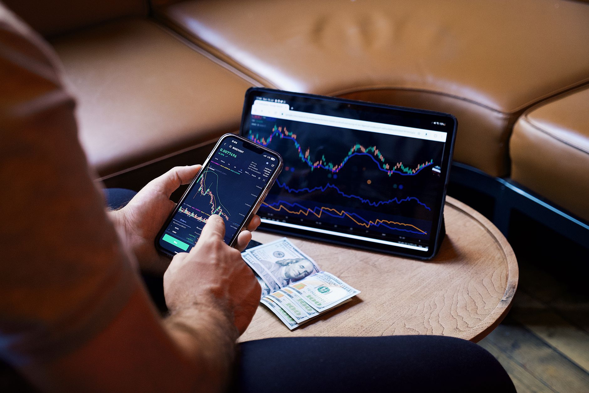 Differenza ETF e Fondi Comuni: Come Scegliere